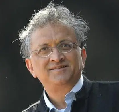 Dr. Ramachandra Guha