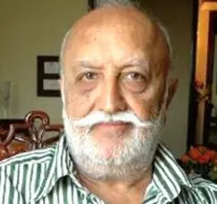 Dr. Vijaypat Singhania