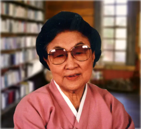Lee Tai-young