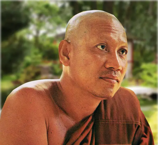 Phra Chamroon Parnchand