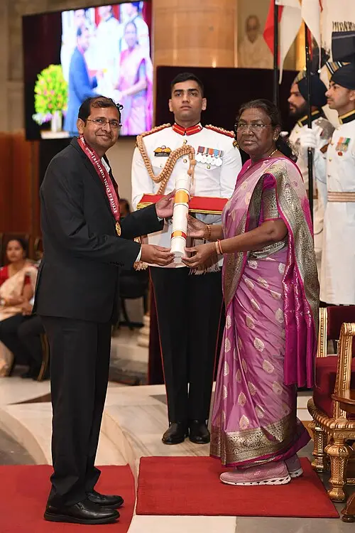Prof. Vivek Polshettiwar